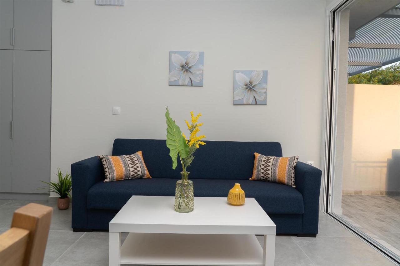 Tzortzi'S Family Apartments กาลีลิเมเนส ภายนอก รูปภาพ