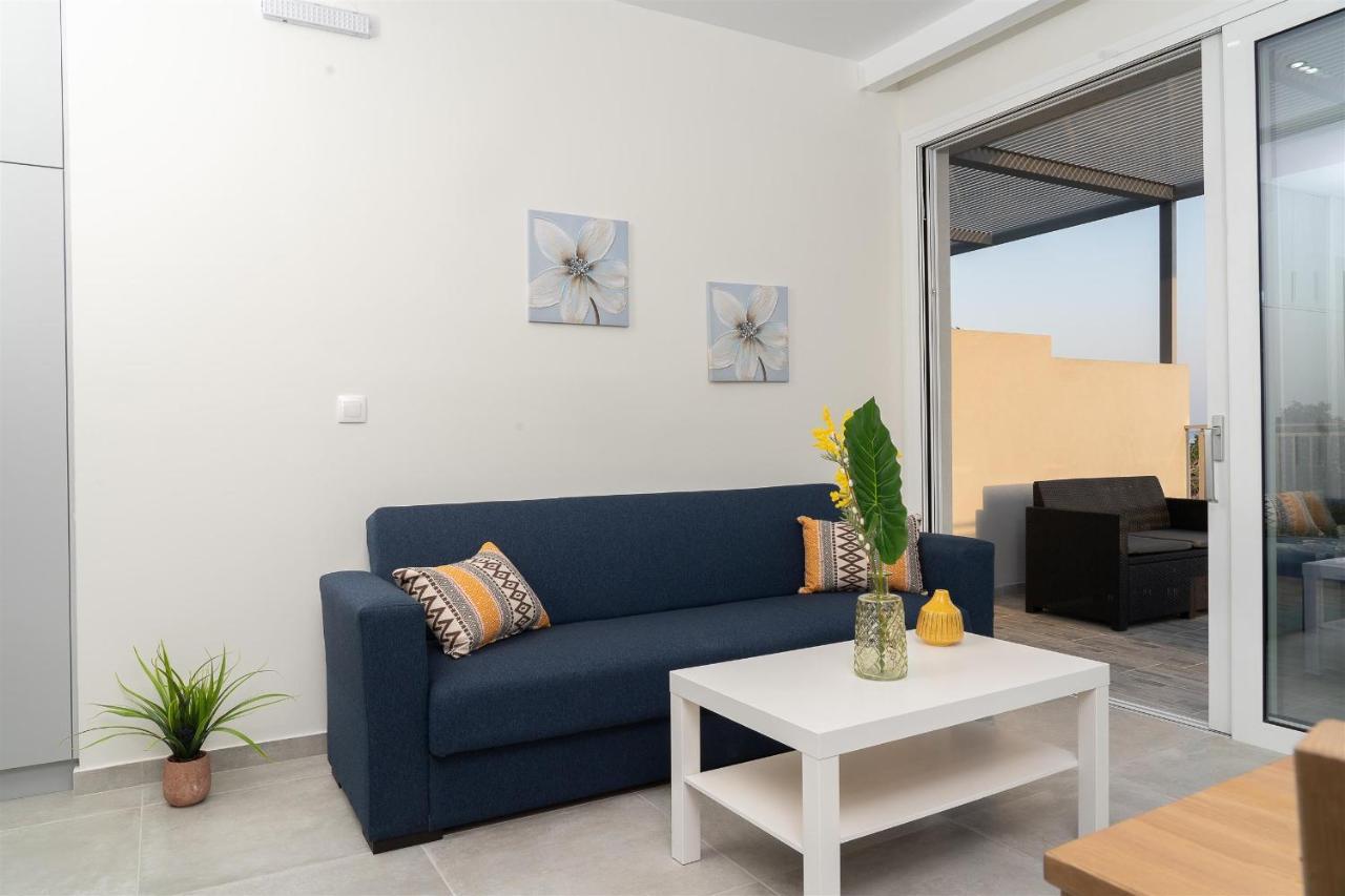 Tzortzi'S Family Apartments กาลีลิเมเนส ภายนอก รูปภาพ